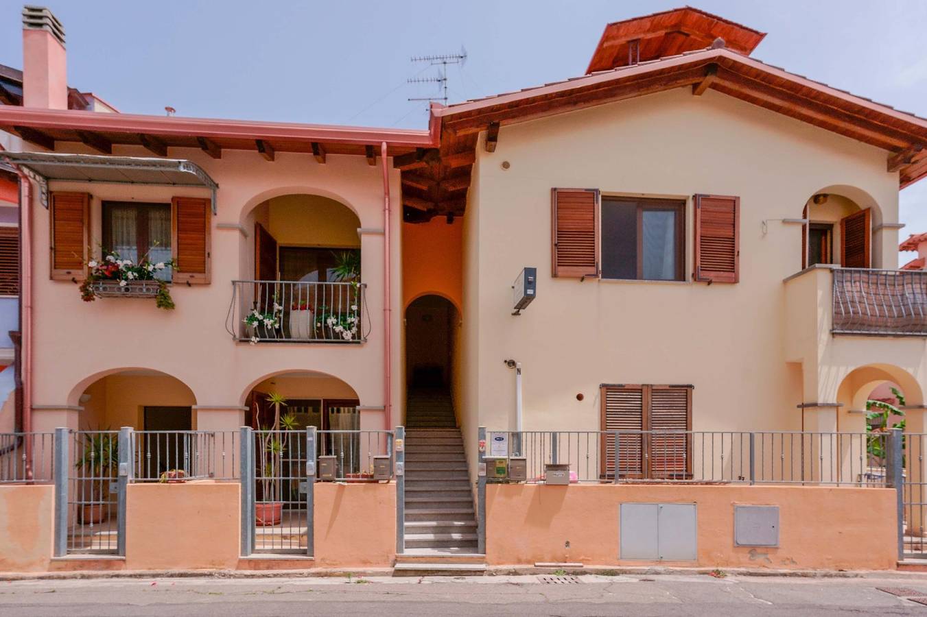 Our House Rooms for short stays.  We only offer Rooms And Not Apartments With Kitchen in Pula (Italie), Région de Pula