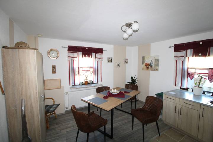 Ganze Wohnung, Apartment 'Ferienwohnung in ruhiger Lage' in Neustadt bei Coburg, Oberes Maintal - Coburger Land