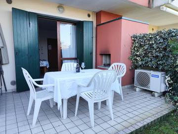 Ferienwohnung für 6 Personen, mit Balkon/Terrasse und Pool in Cavallino