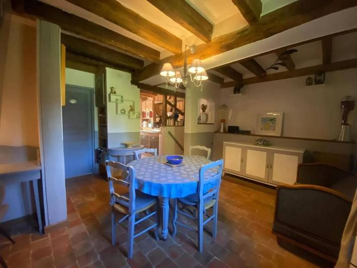 Location de vacances pour 4 personnes, avec jardin et terrasse à Bannost-Villegagnon - 4