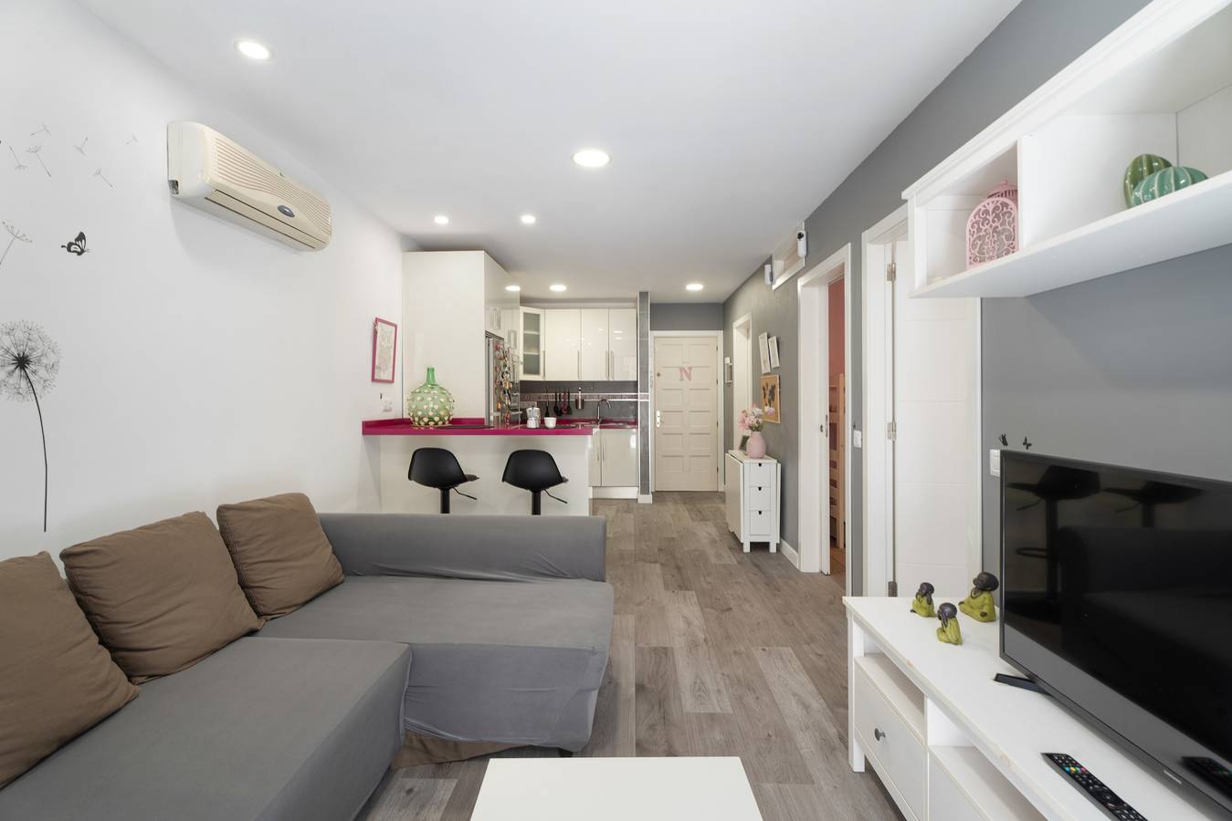 Apartamento entero, Apartamento de vacaciones 'Jardin Del Sol Beach' con piscina compartida, Wi-Fi y aire acondicionado in Puerto de Santiago, Santiago del Teide