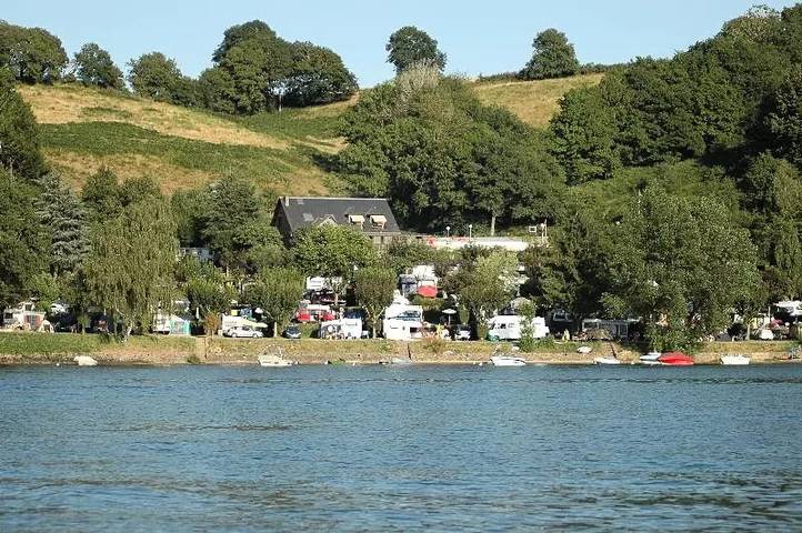 Chalet pour 4 personnes, avec terrasse ainsi que vue et piscine dans l' Aveyron - 4