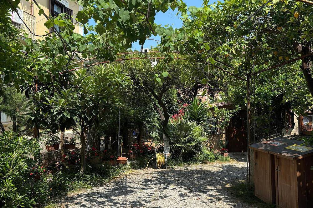 Apartamento entero, Villino Troccoli, Alice Apartment in Marina di Camerota, Camerota