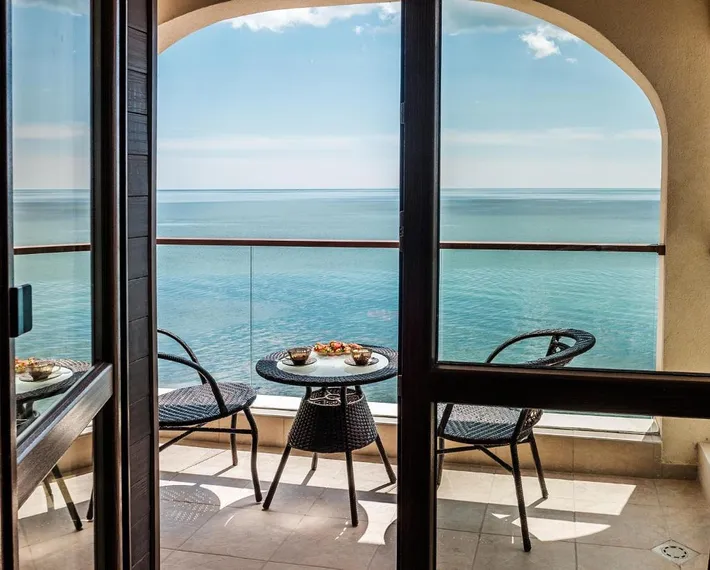 Appartement de vacances pour 3 personnes, avec terrasse ainsi que piscine et bassin pour enfant - 1