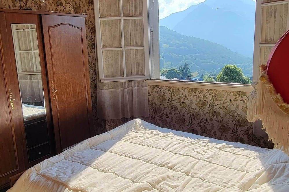 Vue époustouflante in Azet, Pyrénées
