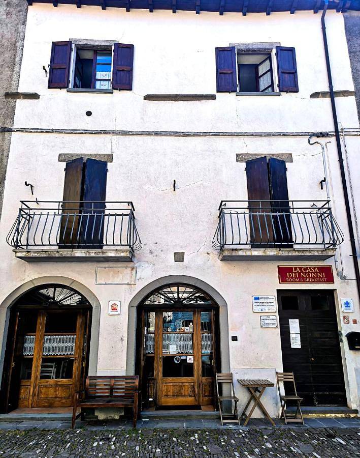 Location de vacances pour 2 personnes, avec balcon et vue, animaux acceptés à Berceto