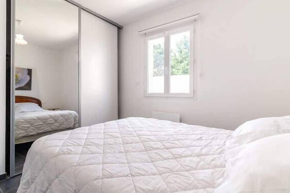 Agréable Location Saisonnière in Châteaurenard, Arles en omgeving