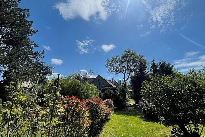 Maison d’hôte pour 4 personnes, avec jardin ainsi que jacuzzi et piscine à Monteaux