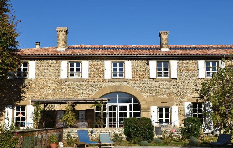 Chambre d’hôte pour 2 personnes, avec piscine et jardin à Chanos-Curson