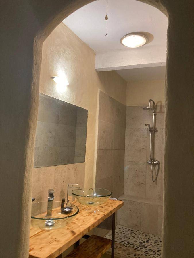 Location de vacances pour 6 personnes, avec sauna ainsi que jardin et jacuzzi à Montbrison-sur-Lez - 4