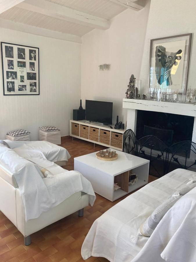 Location de vacances pour 2 personnes, avec jardin à La Couarde-sur-Mer - 2