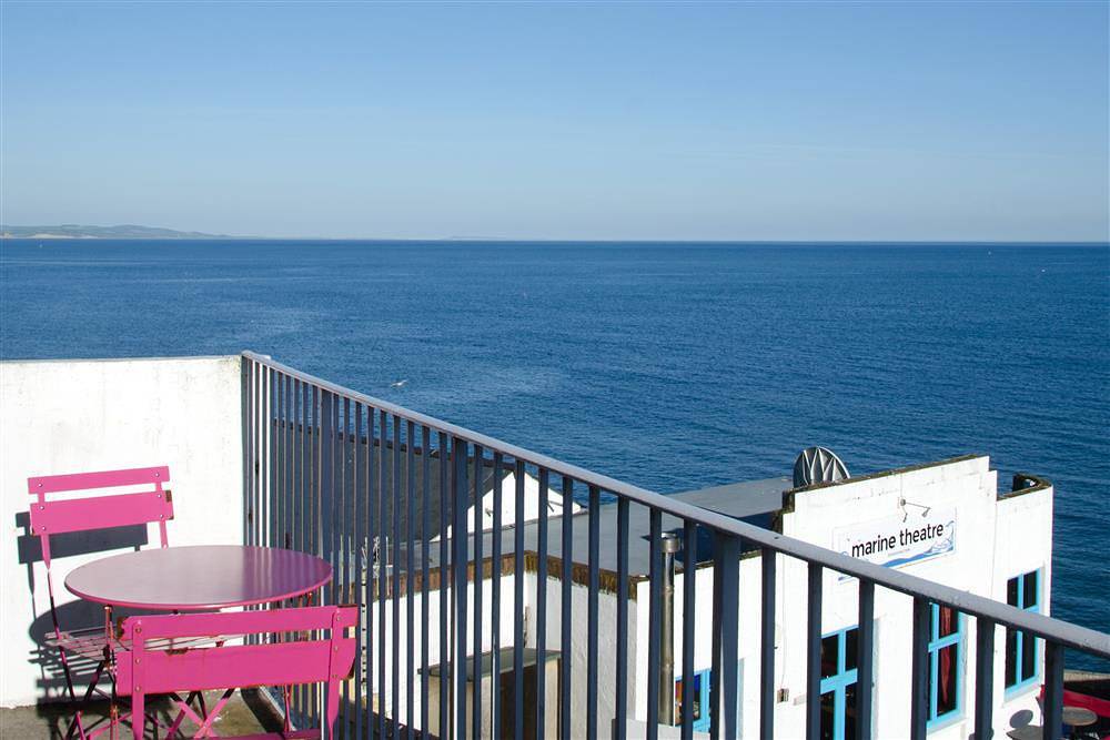 Entire apartment, 9 Bay View Court in Lyme Regis, Dorset