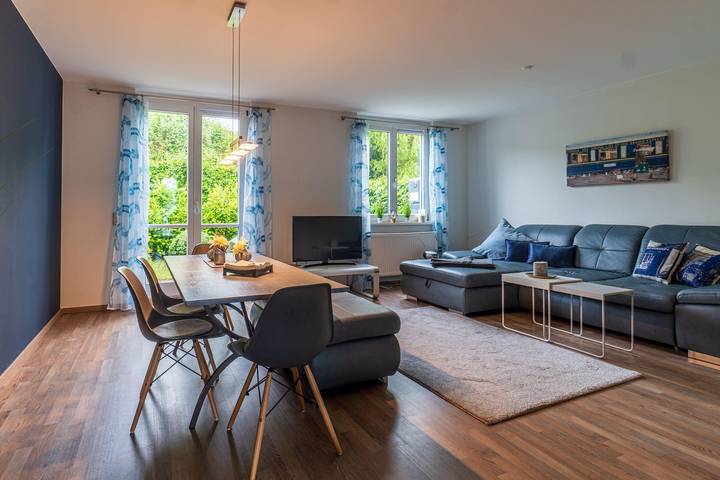 Ferienhaus für 6 Personen, mit Terrasse und Garten in Binz - 3