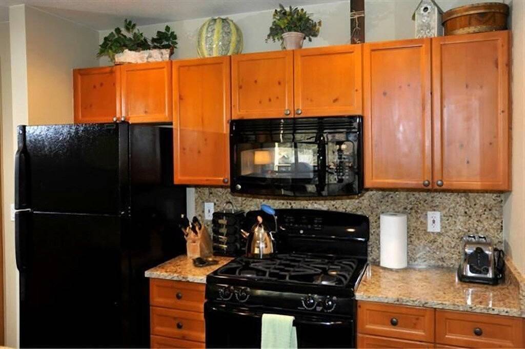 Ganze Wohnung, Sommerbuchungen sind möglich. Kommen Sie und genießen Sie die Berge in Avon, Beaver Creek