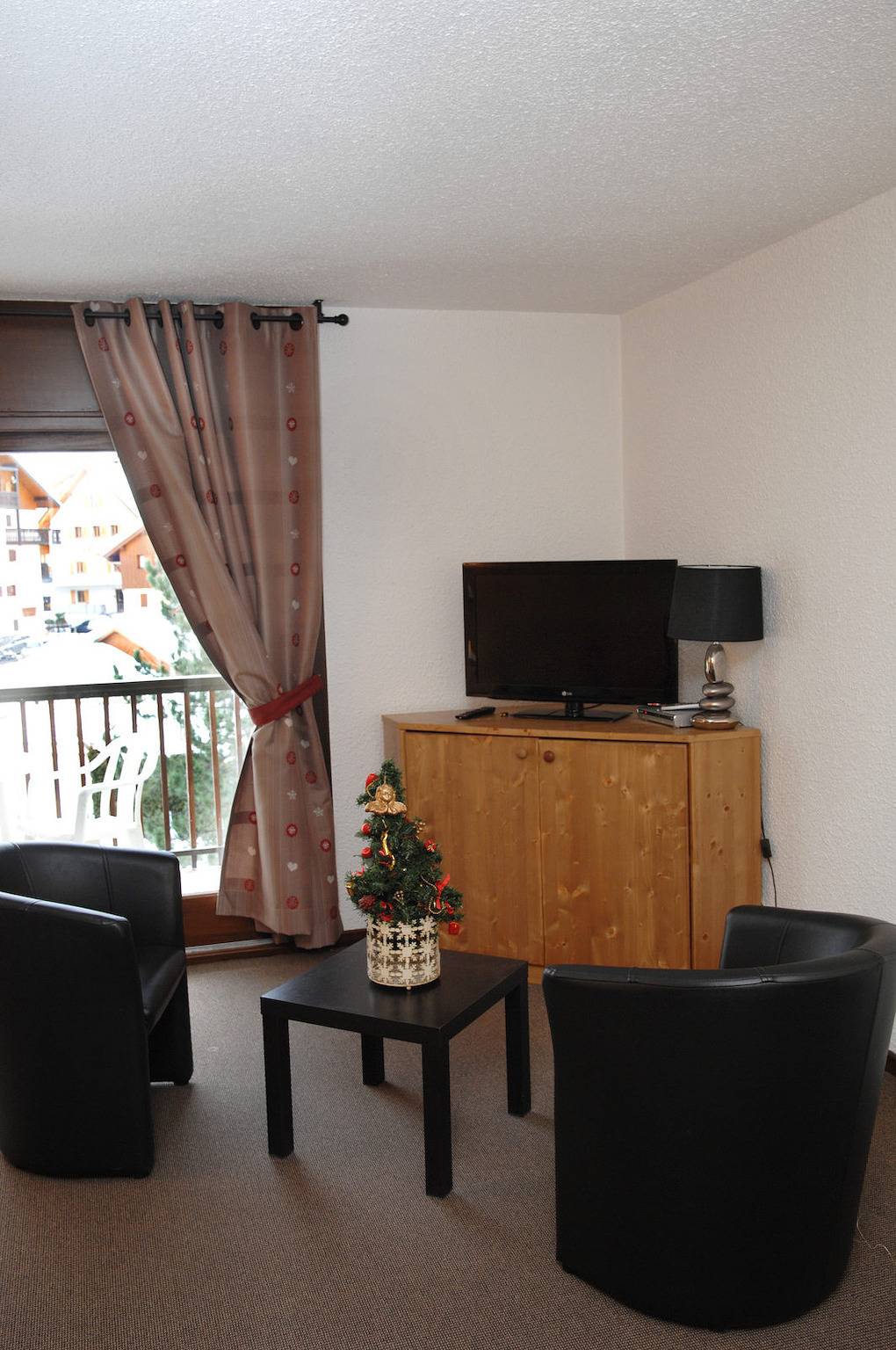 Studio entier, Studio cabine 4 personnes 2* exposé Sud in Valloire, Région de Saint-Jean-de-Maurienne