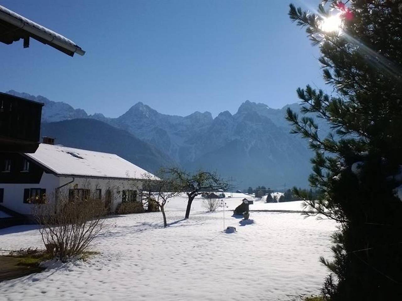 Ganze Ferienwohnung, Bergbauer, Ferienwohnung Zum - "Nr. 1" - Ferienwohnung/2 Schlafräume/Dusche, Wc in Mittenwald, Bayerische Alpen