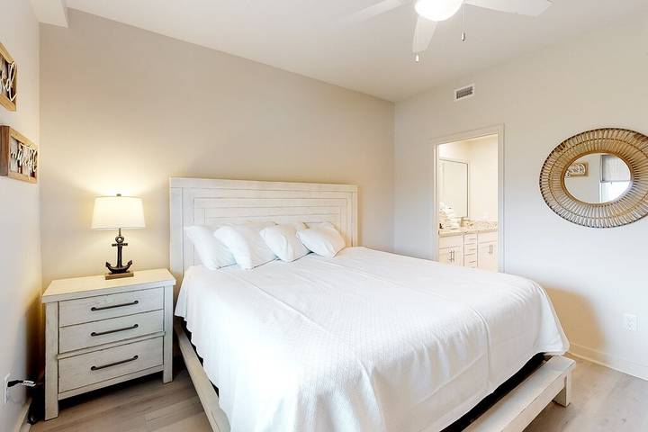 Vacation apartment for 6 people, with hot tub and balcony as well as pool - 1