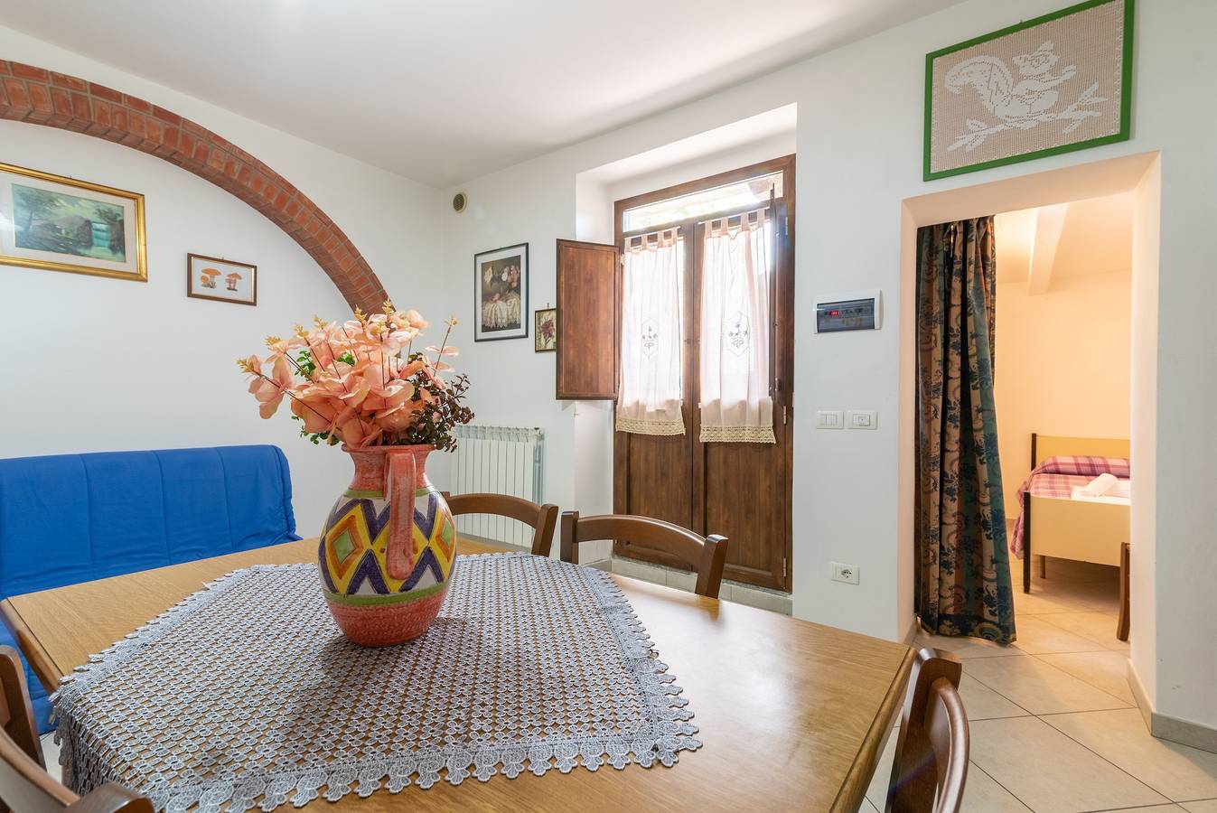 Apartment “Papà Giuseppe La Stalla” with Shared Pool and Wi-Fi in Cortona, Arezzo Province