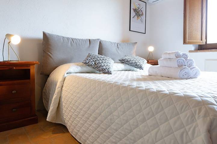 [Rustic House] with patio and garden Assisi center in Assise, Province de Pérouse
