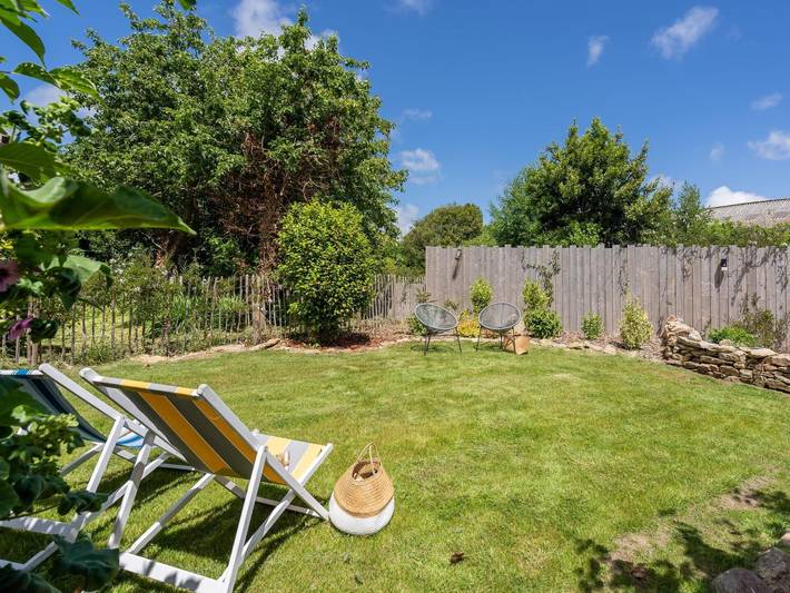 Location de vacances pour 6 personnes, avec jardin à Plonéour-Lanvern - 2
