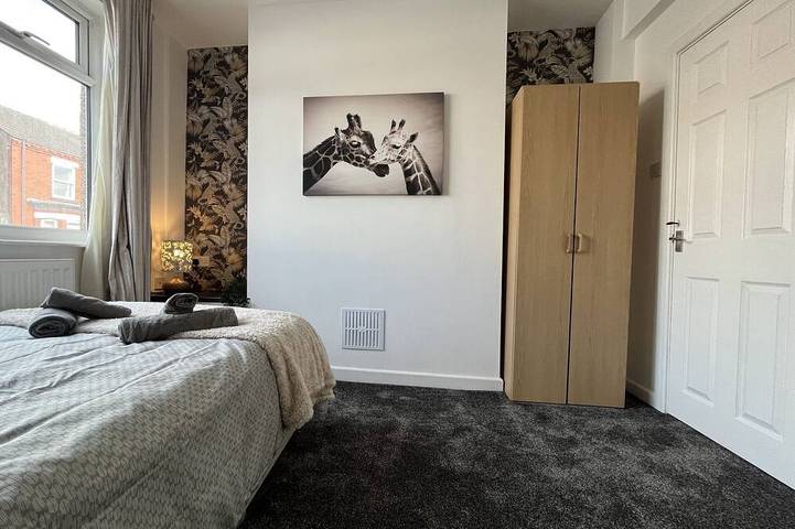 Maison-Confort-Salle de bain privée-Vue sur Rue-Warrington Lane in Wigan, Grand Manchester