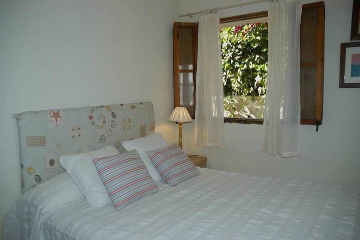 Location de vacances pour 6 personnes, animaux acceptés à Sant Elm - 3