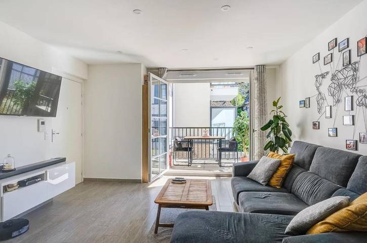 Gîte pour 6 personnes, avec Balcon à Garches