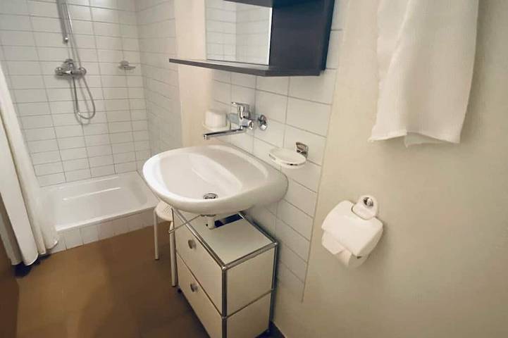 Ferienwohnung für 2 Personen, mit Garten und Terrasse am Thunersee - 3