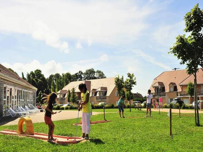Gîte pour 6 personnes, avec terrasse ainsi que sauna et piscine, adapté aux familles à Boulleville - 3