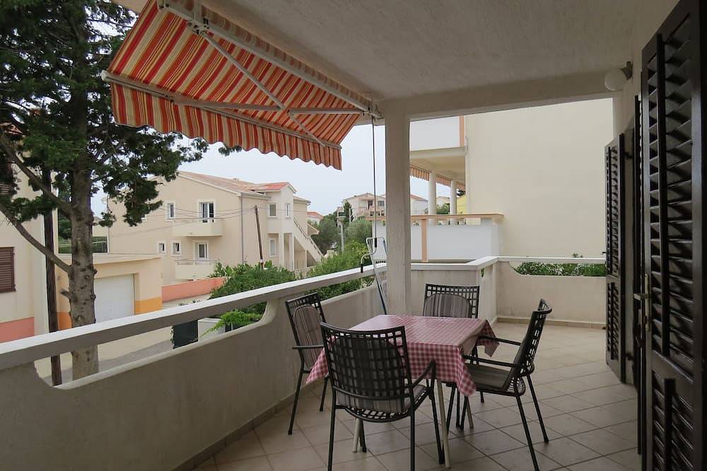 Apartamento entero, Apartamentos Ines - Novalja - isla Pag in Novalja, Pag