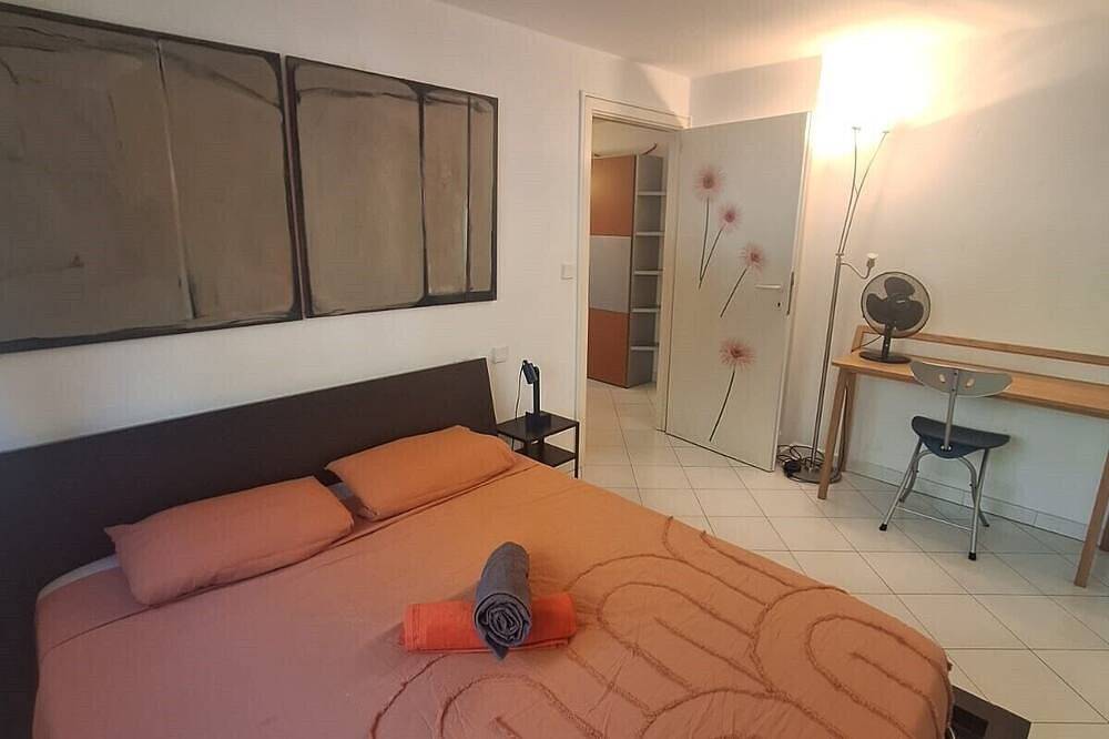 Ganze Wohnung, Seaside in Menton.2 rooms with balcony and parking. in Menton, Mittelmeerküste (Frankreich)