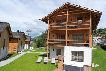 Chalet für 8 Personen, mit Garten und Whirlpool in Alta Badia