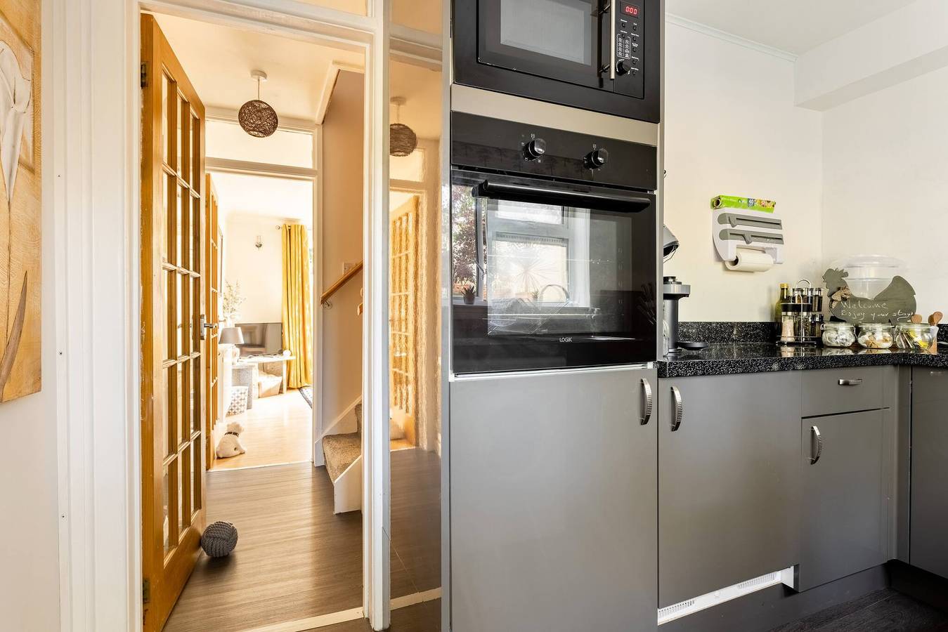 Entire apartment, Cosy Annex, south facing patio in Cornwall