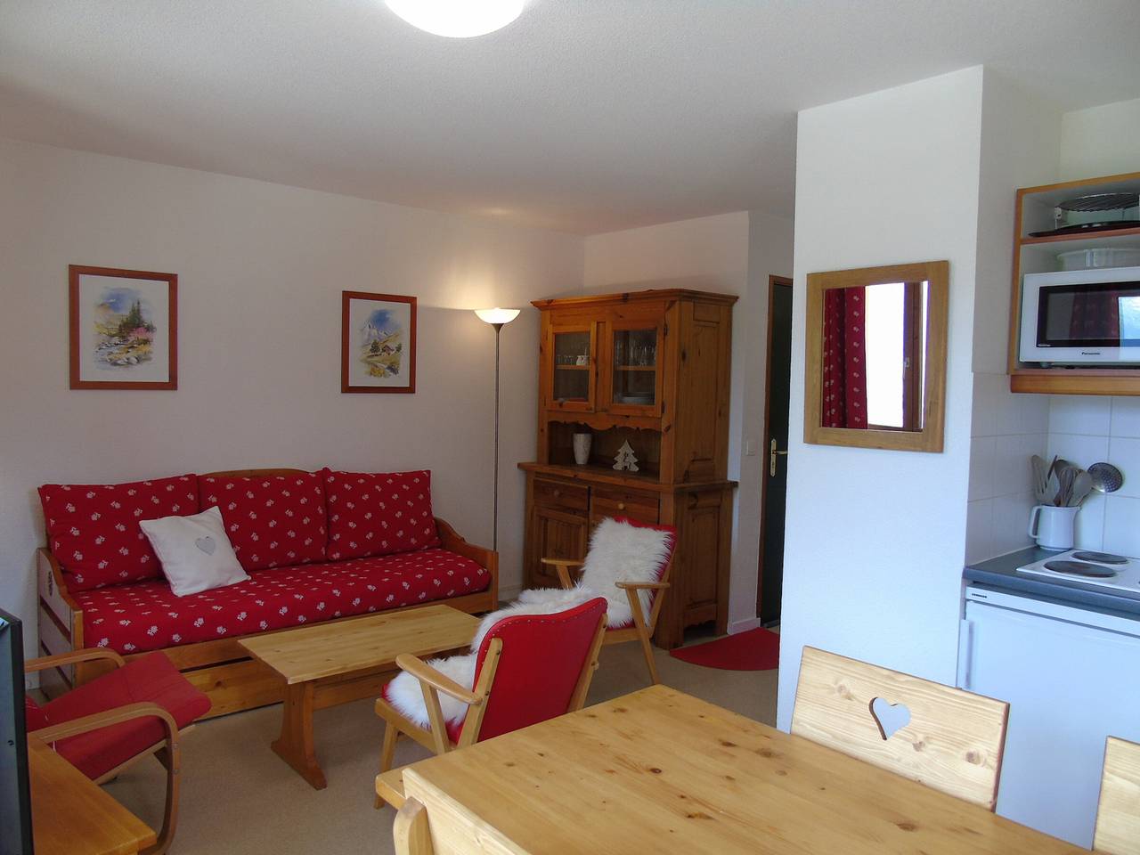 Apartamento entero, Acogedor apartamento 6 pers, 2 hab, balcón cerca de pistas in Valfréjus, Modane