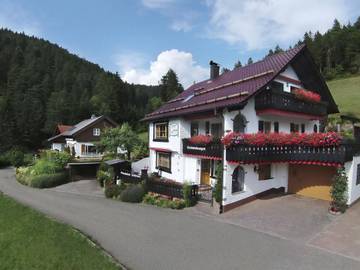 Ferienhaus für 4 Personen, mit Garten in Baiersbronn