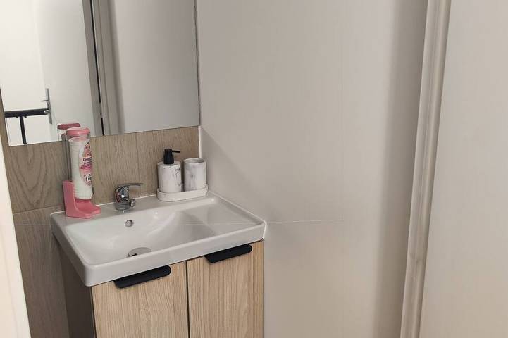 Appartement entier, Labulle – Chaleureux duplex climatisé près Paris in Villeneuve-Saint-Georges, Val-de-Marne