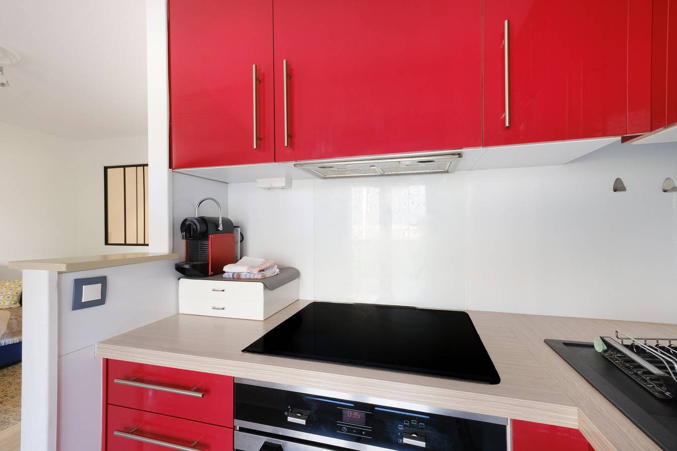 Appartement entier, Appartement 'Cros De Cagnes - Det001' avec balcon, Wi-Fi et climatisation in Cagnes-sur-Mer, Côte méditerranéenne (France)