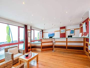 Location De Vacances pour 8 Personnes dans Pic du Midi, Bagnères-de-Bigorre, Photo 1