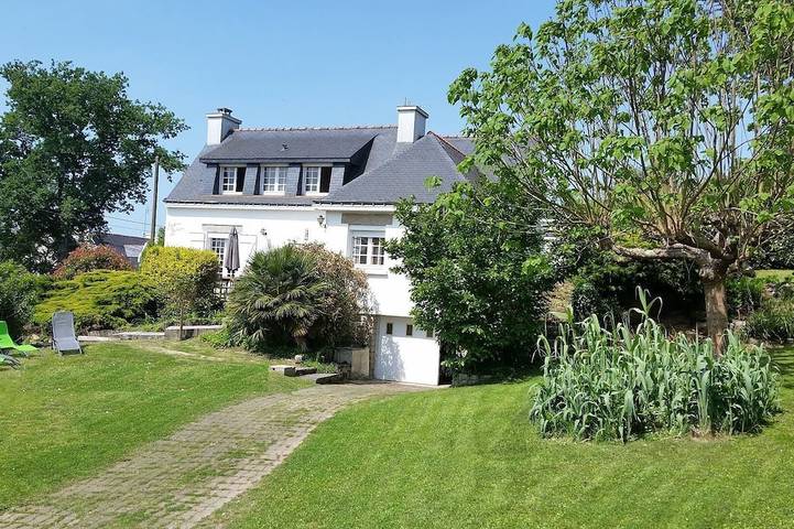 Ferienhaus für 8 Personen, mit Garten und Terrasse - 1