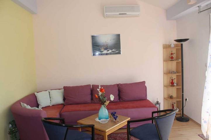 Ferienwohnung für 4 Personen, mit Terrasse in Trogir - 2