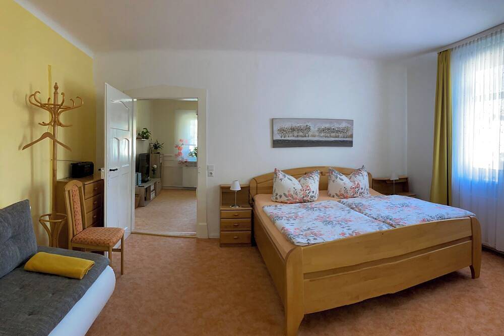 Ganze Wohnung, Ruhige, gemütliche Feienwohnung im Zentrum von Bad Tabarz in Tabarz, Rennsteig