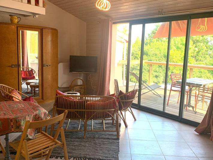 Gîte pour 2 personnes, avec terrasse dans Le Crest