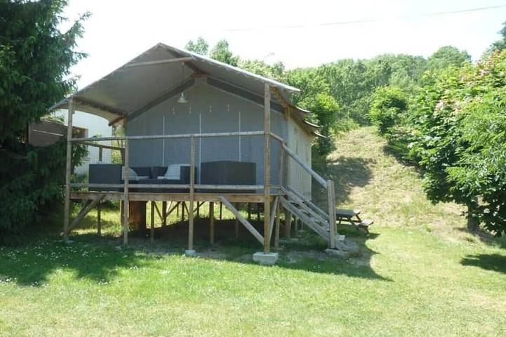 Mobil home pour 4 personnes à Plats