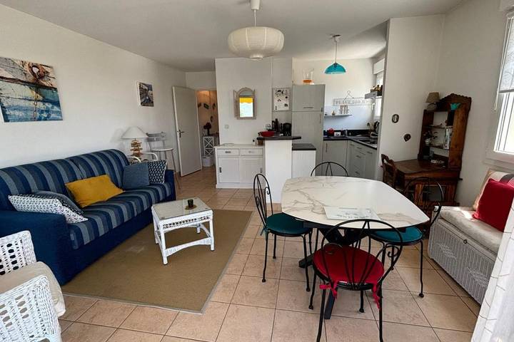 Gîte pour 3 personnes, avec terrasse dans Office de Tourisme de Quiberon - 2