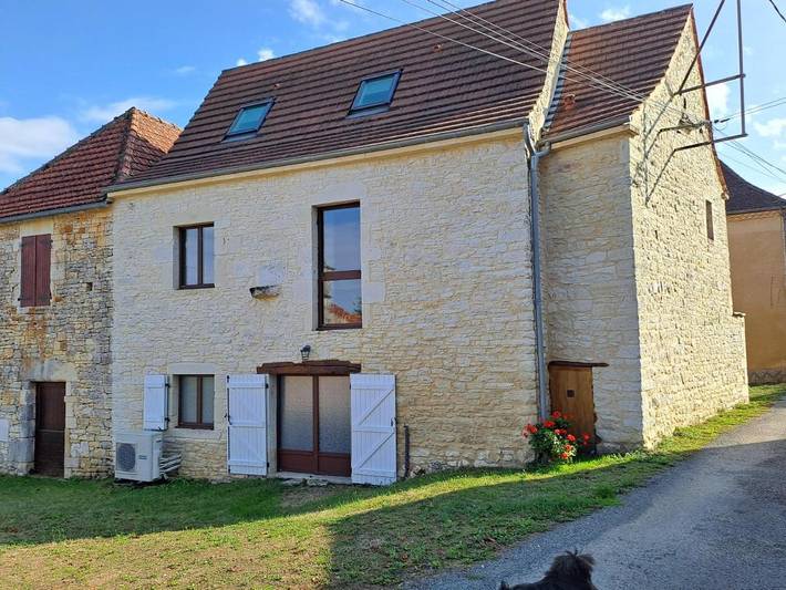 Location de vacances pour 5 personnes, avec jardin à Bouzic - 4