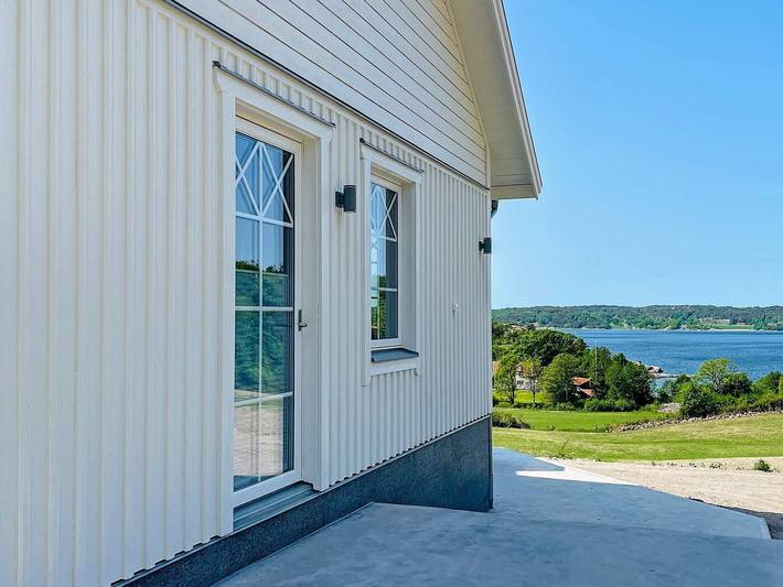 Ferienhaus mit Meerblick für 8 Personen, mit Whirlpool und Balkon, kinderfreundlich in Bohuslän