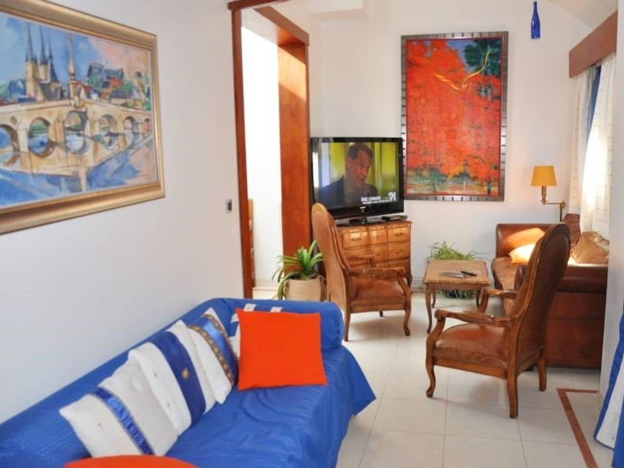 Cozy House 100m from Sea with Wifi, Parking, in Trégastel Center in Trégastel, Pink Granite Coast