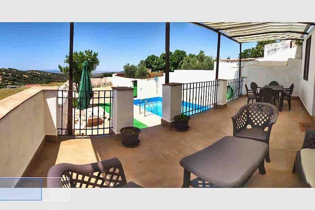 Three-Bedroom House in Ojuelos Bajos, Fuente Obejuna