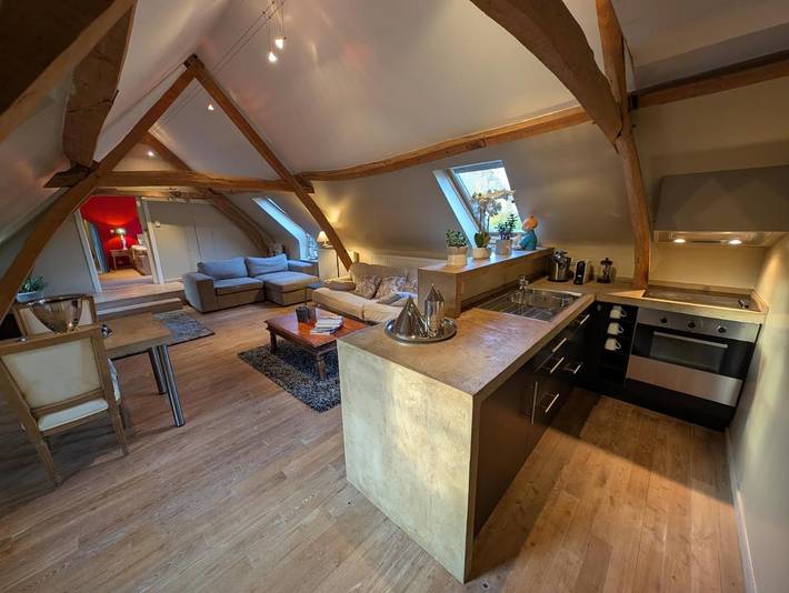 Gîte pour 2 personnes, avec vue et terrasse à Pecq