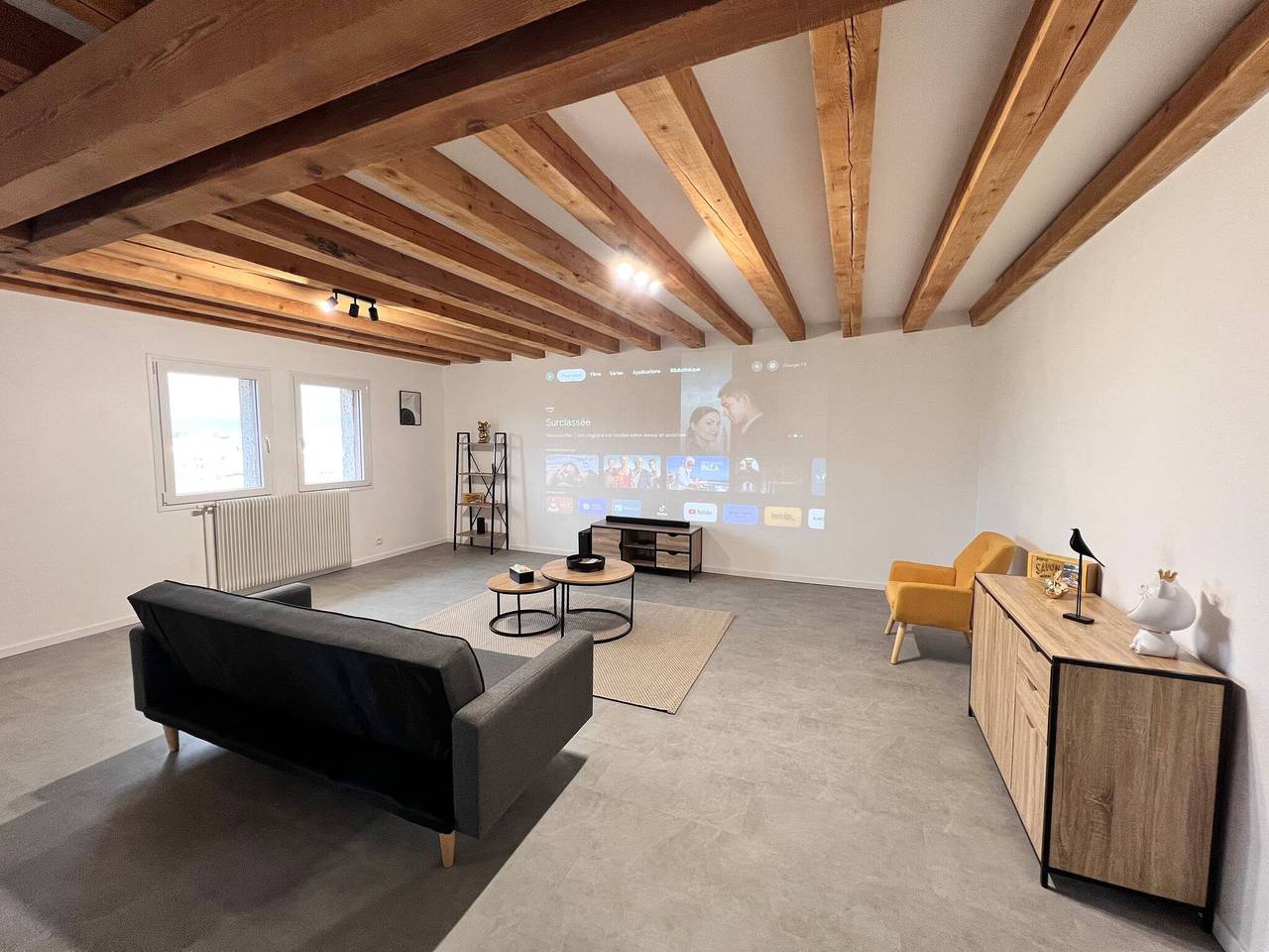 Entire apartment, Loft Au Pied Des Vignes in Vosne-Romanée, Beaune region